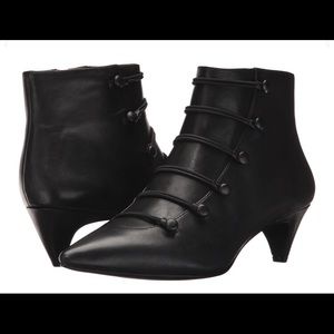 💗 Nine West kitten heels booties 5